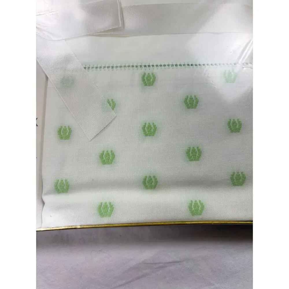 VTG NWT Dan River Combed Percales 2 pillowcases, green embroidery. 42 x 38.5